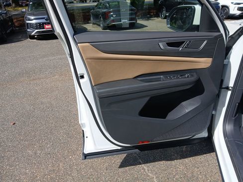 New 2026 Volkswagen Atlas Cross Sport SE image 10