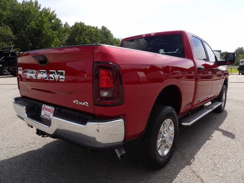 Used 2026 RAM 2500 Big Horn AWD/4WD image 7