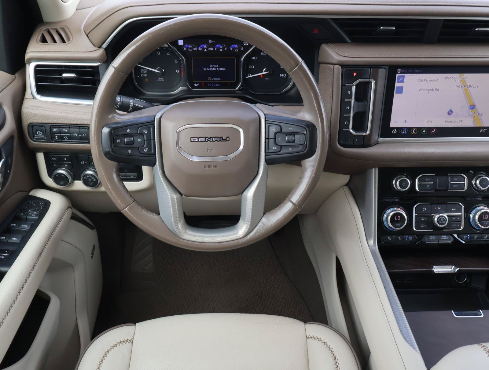 Used 2021 GMC Yukon Denali w/ Denali Ultimate Package AWD/4WD image 10