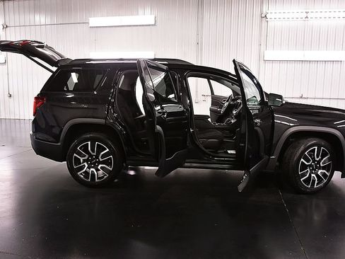 Used 2021 GMC Acadia SLE w/ Driver Convenience Package AWD/4WD image 32