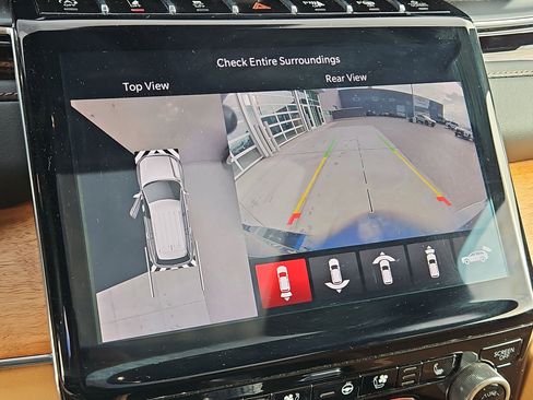 Used 2023 Jeep Grand Cherokee L Summit image 24