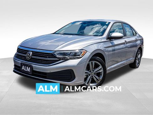 Used 2024 Volkswagen Jetta SE FWD image 1