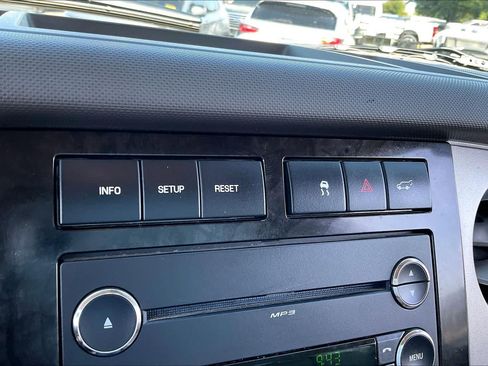 Used 2011 Ford Expedition Limited RWD image 31