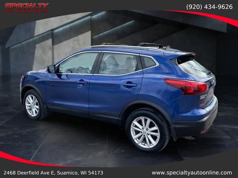 Used 2018 Nissan Rogue Sport SV w/ SV Technology Package AWD/4WD image 8