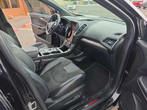 Used 2022 Ford Edge ST w/ Equipment Group 401A AWD/4WD image 31
