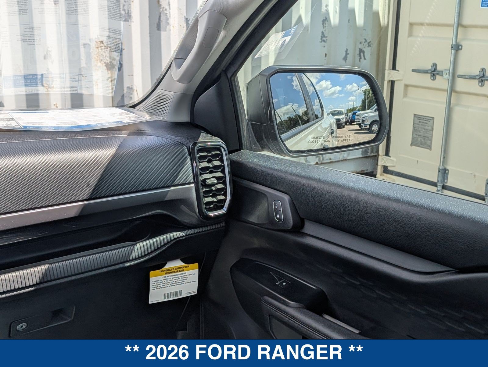 New 2026 Ford Ranger XLT w/ Black Appearance Package RWD image 18