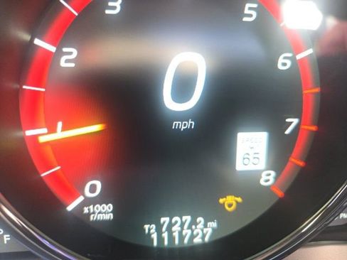 Used 2015 Volvo S60 T5 Platinum image 11