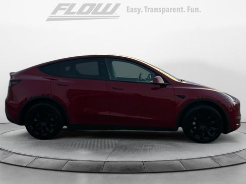 Used 2023 Tesla Model Y Long Range image 10