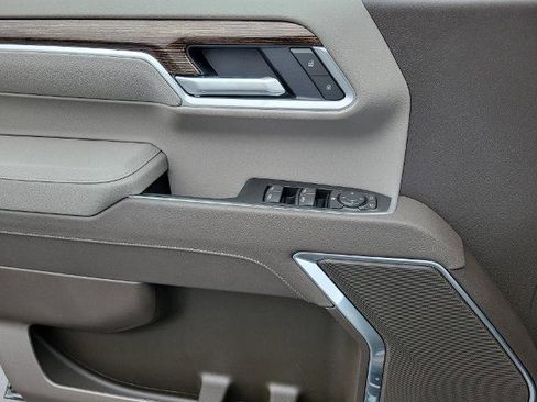 New 2026 GMC Sierra 1500 SLE AWD/4WD image 25