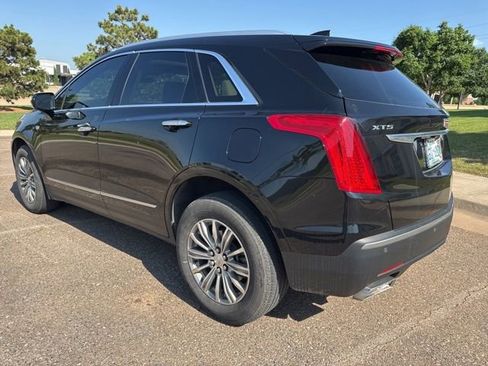 Used 2018 Cadillac XT5 Luxury w/ Driver Awareness Package FWD image 7