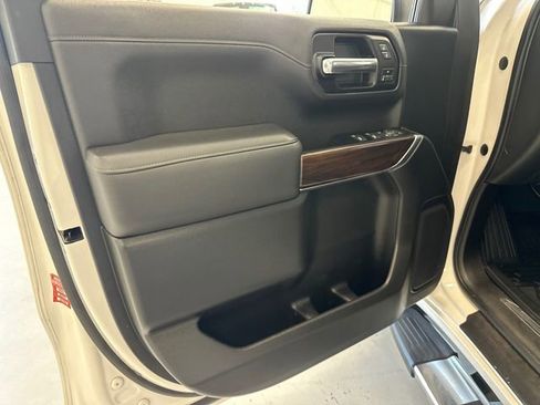 Used 2019 GMC Sierra 1500 SLT image 27