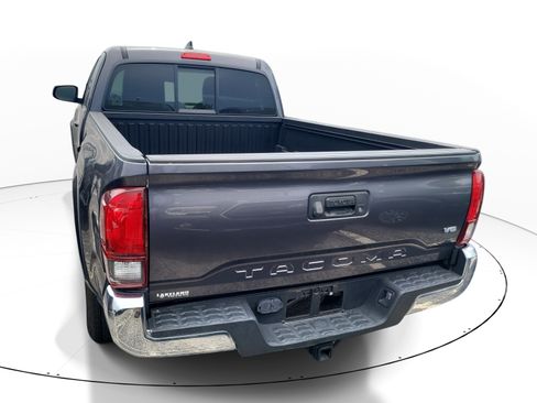 Used 2019 Toyota Tacoma SR5 RWD image 6