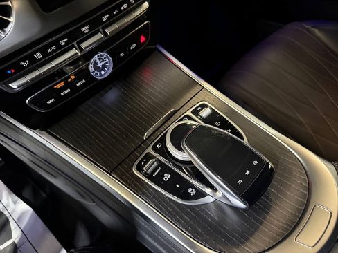 Used 2024 Mercedes-Benz G 550 w/ Final Edition w/ Olive Magno image 16