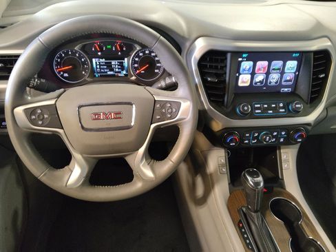 Used 2017 GMC Acadia SLE w/ Driver Alert Package I AWD/4WD image 22