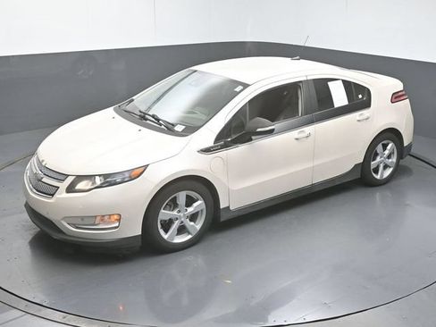 Used 2014 Chevrolet Volt Premium w/ Premium Trim Package FWD image 41
