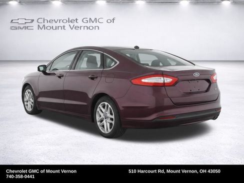 Used 2013 Ford Fusion SE FWD image 4