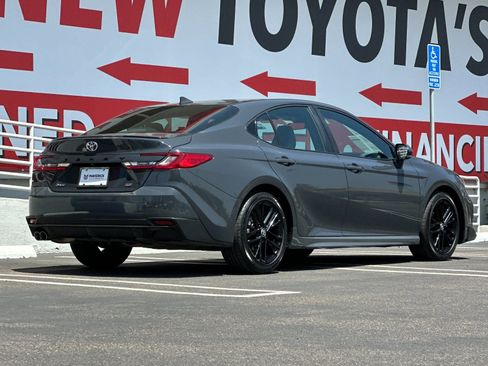 Used 2025 Toyota Camry SE w/ Multimedia Upgrade Package FWD image 5