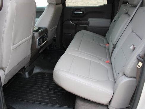 Used 2020 GMC Sierra 1500 SLT w/ SLT Premium Package image 5