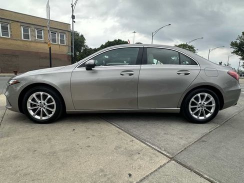 Used 2019 Mercedes-Benz A 220 4MATIC image 8