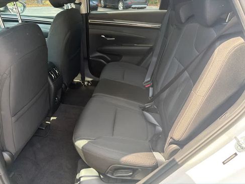 Used 2023 Hyundai Tucson SEL FWD image 18