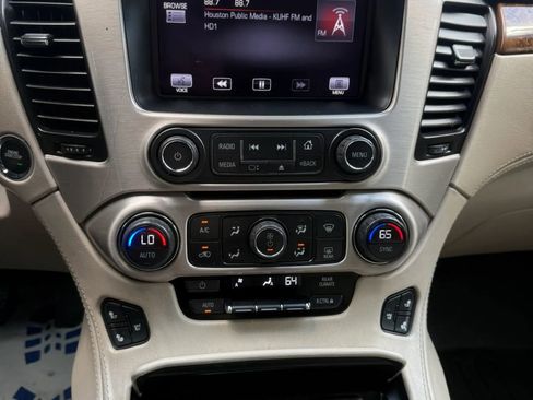 Used 2015 GMC Yukon Denali w/ Touring Package AWD/4WD image 11