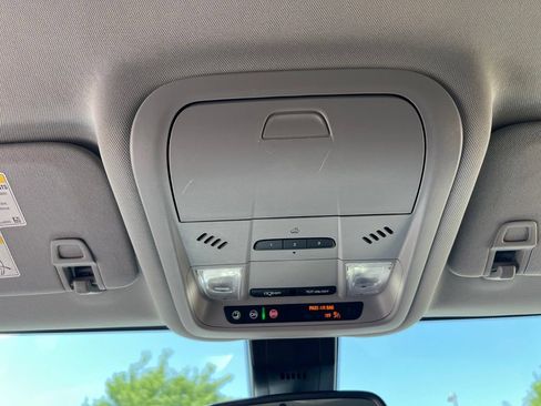 Used 2023 GMC Terrain SLT w/ Infotainment Package II AWD/4WD image 35