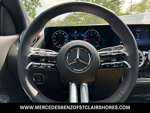 New 2025 Mercedes-Benz GLA 250 4MATIC image 22
