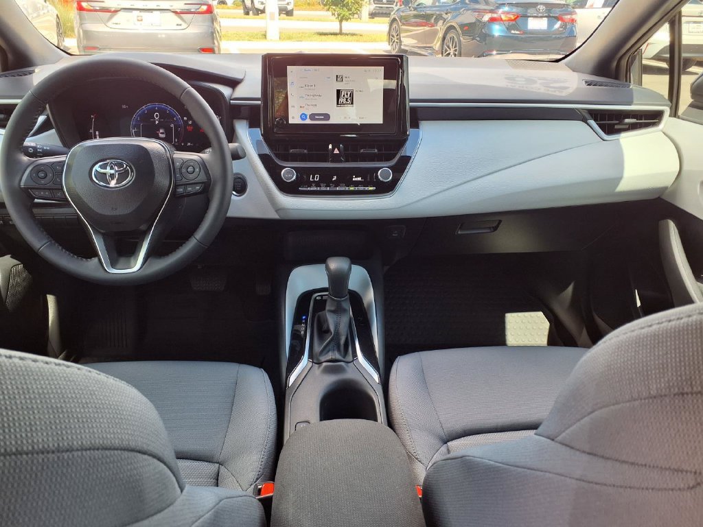 Used 2026 Toyota Corolla SE FWD image 18