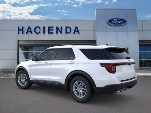 New 2026 Ford Explorer Active w/ Active Comfort Package RWD image 4
