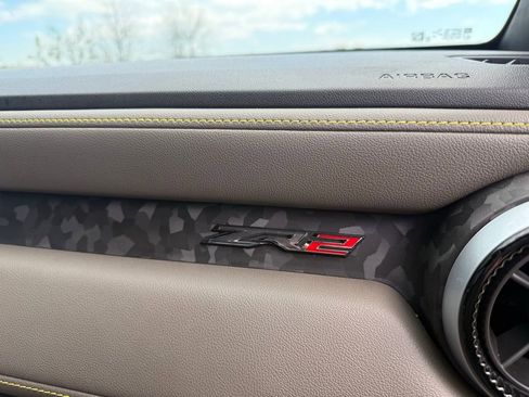 Used 2024 Chevrolet Colorado ZR2 w/ Safety Package AWD/4WD image 20