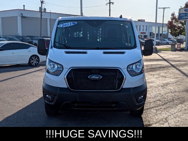 Used 2025 Ford Transit 250 Low Roof w/ Exterior Upgrade Package RWD image 3