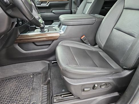 Used 2024 Chevrolet Silverado 1500 RST w/ Convenience Package II AWD/4WD image 18