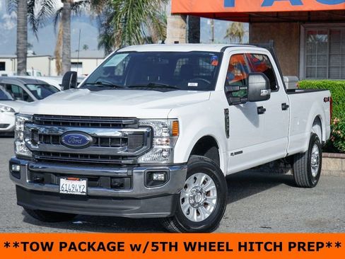 Used 2020 Ford F350 XLT w/ XLT Value Package image 4