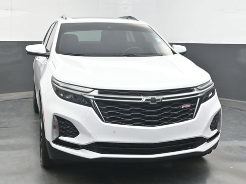 Used 2022 Chevrolet Equinox RS w/ RS Leather Package FWD image 2