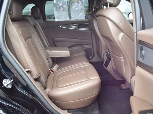 Used 2018 Lincoln MKX Reserve w/ Driver Assistance Package AWD/4WD image 47