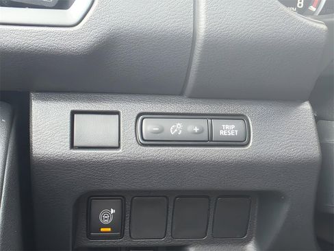 New 2026 Nissan Frontier S image 20