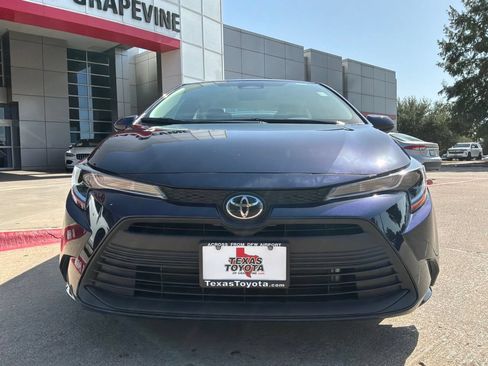 Used 2026 Toyota Corolla LE FWD image 3