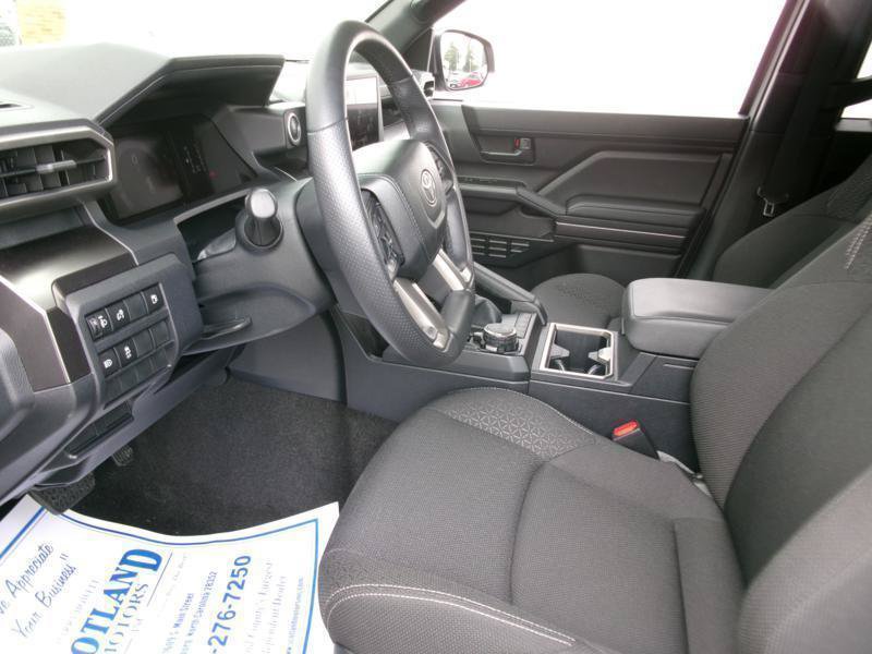 Used 2026 Toyota 4Runner SR5 AWD/4WD image 13