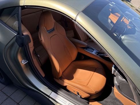 Certified 2023 Ferrari Portofino M RWD image 24