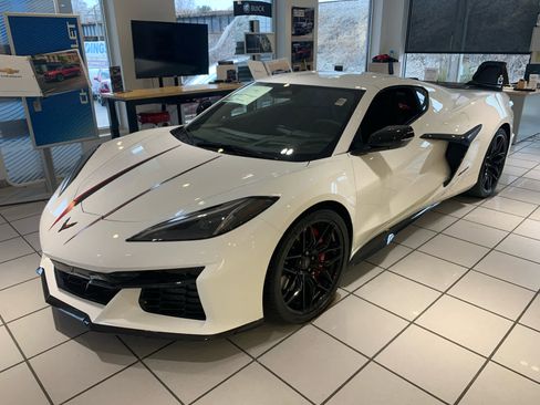 New 2026 Chevrolet Corvette Z06 image 1