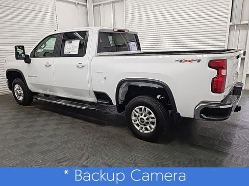 Used 2025 Chevrolet Silverado 2500 LT w/ Convenience Package image 6