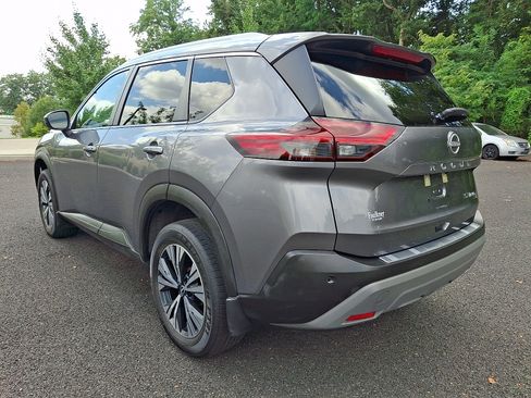Certified 2023 Nissan Rogue SV w/ SV Premium B Package AWD/4WD image 4