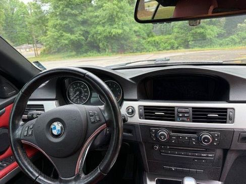 Used 2011 BMW 328i Convertible RWD image 14