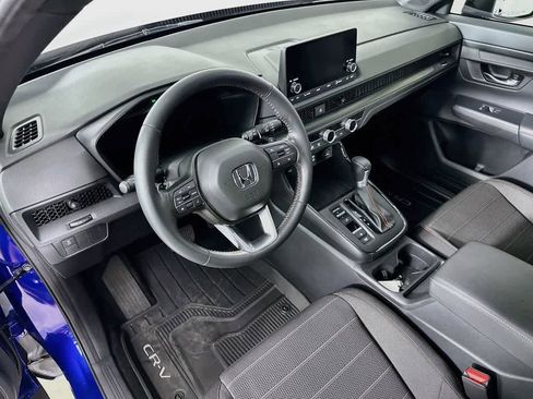 Used 2024 Honda CR-V Sport image 2