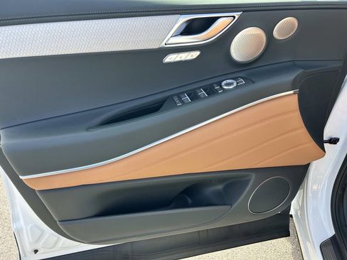 New 2026 Genesis GV80 2.5T Advanced image 18