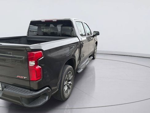 Used 2021 Chevrolet Silverado 1500 RST w/ Bed Protection Package RWD image 3