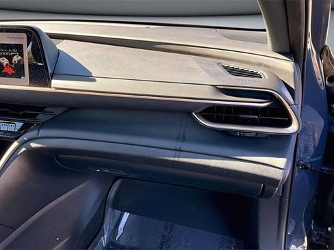 Used 2025 Toyota Crown Signia image 26