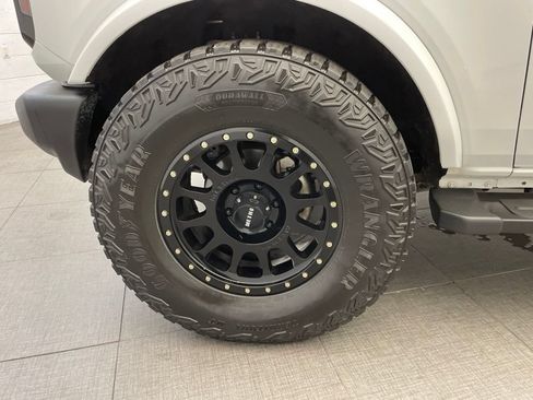 Used 2021 Ford Bronco Outer Banks AWD/4WD image 10