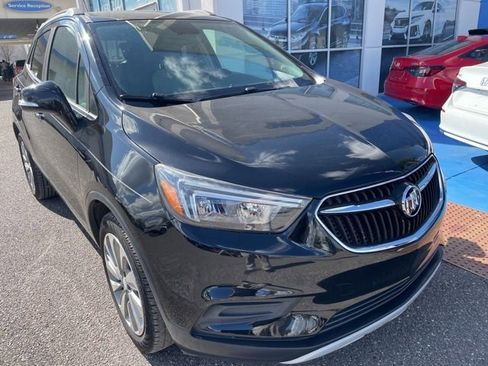 Used 2018 Buick Encore Preferred image 2