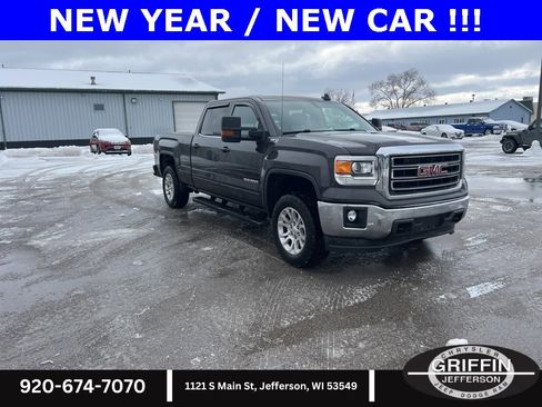 Used 2015 GMC Sierra 1500 SLE w/ SLE Value Package image 4
